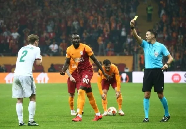 galatasaray-lmoskova-maci-tekrar-edilir-mi-ahmet-cakar-sabahcomtrye-acikladi-hakem-kivirmis-1636197882454.jpg
