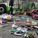 Tarabya’da belediye otobüsü denize uçtu