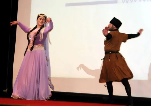 ardahanlilar-dusman-isgalinden-kurtulusun-101-yilinda-bir-araya-geldi-1645359451282.jpeg