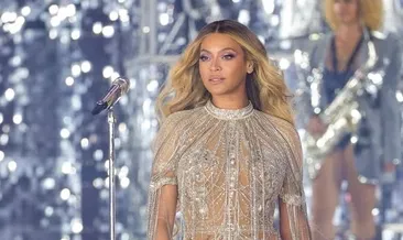 Mikrofonlardan kaçıyorlar!