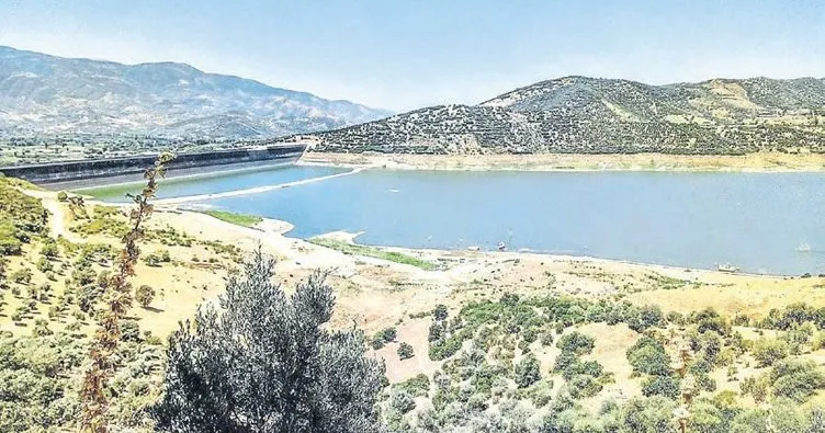 Ödemiş’teki baraj ve göletler susuz kaldı