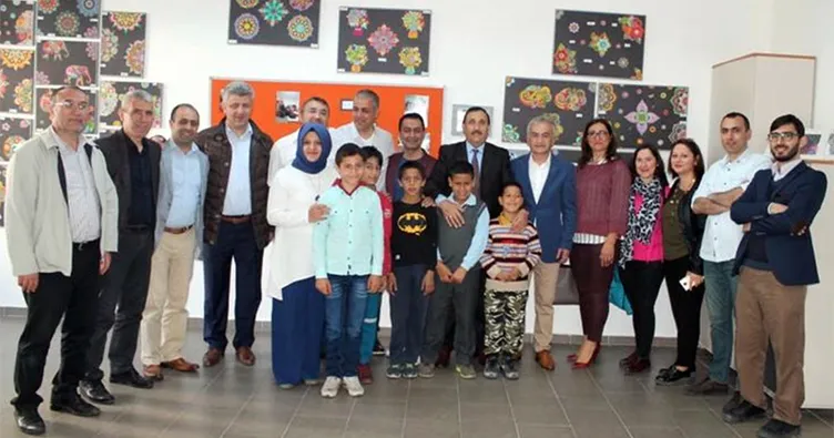 30 Ağustos İlkokulu’nda mandala sergisine büyük ilgi