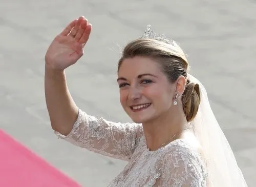 Lüksemburg Prensi Guillaume Belçika Kontesi Stephanie de Lannoy ile evlendi