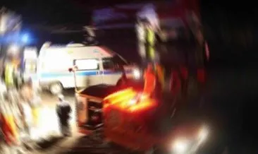 Afyonkarahisar’da otomobil ile minibüs çarpıştı: 1 ölü, 8 yaralı