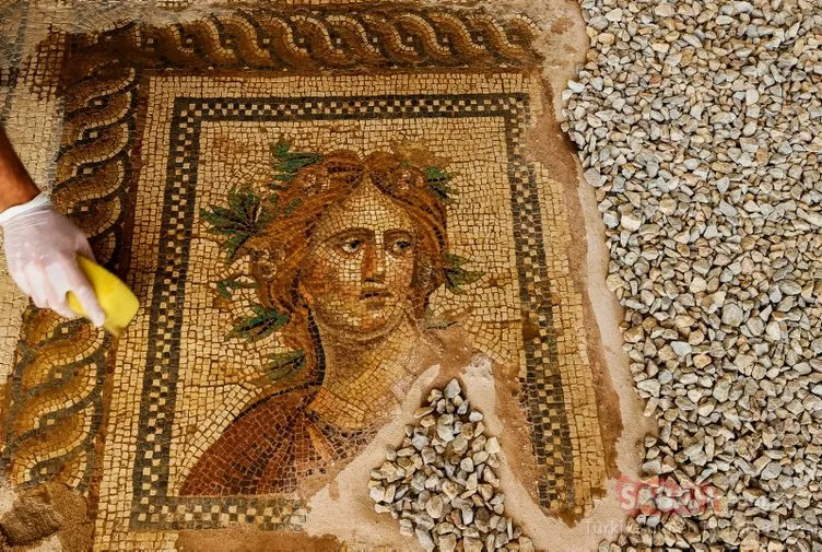 İzmir’de 1800 yıllık aşk mesajı ortaya çıktı: Aralarında Eros bulunuyor