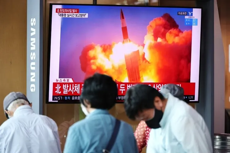 ’İstersek dünyayı sallarız’ demişti! Uydudan görüntülendi: Binlerce Kuzey Kore askeri toplandı