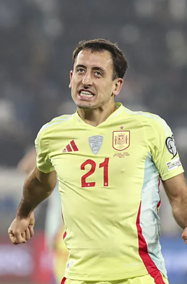 İspanya 5’te 5 yaptı!