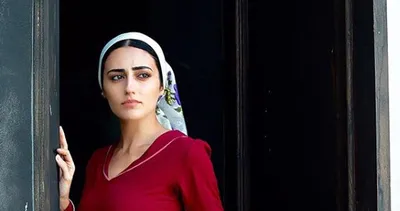 Bir Zamanlar Çukurova’nın Gülten’i Selin Genç bikinili tatil pozu ile bambaşka!  Bir Zamanlar Çukurova ile yıldızı parlayan güzel oyuncu Selin Genç herkesi şaşırttı!