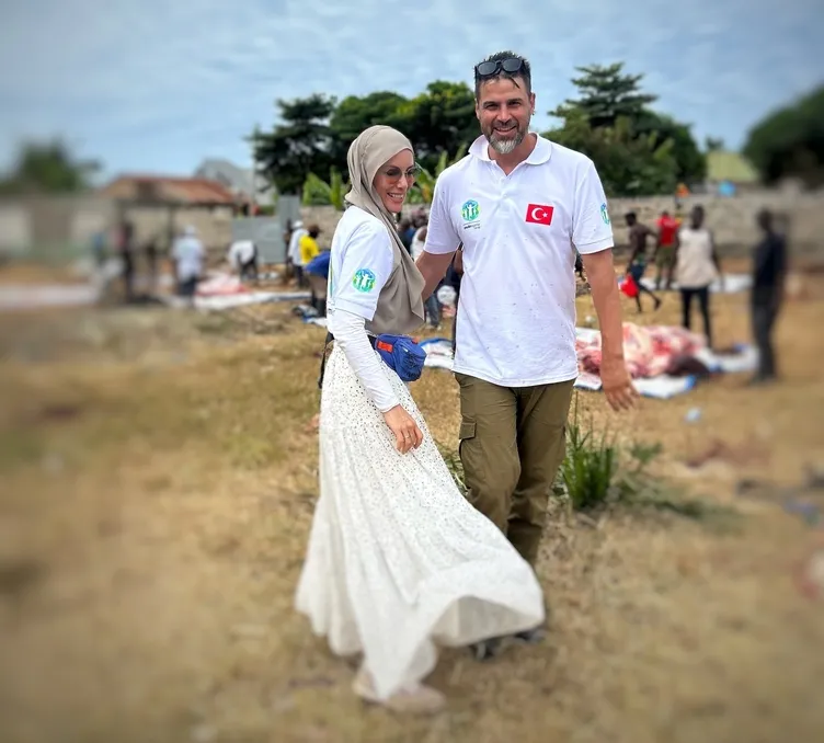 Gamze Özçelik eşi Reshad Strik ile fotoğraf paylaştı, beğeni yağmuruna tutuldu!