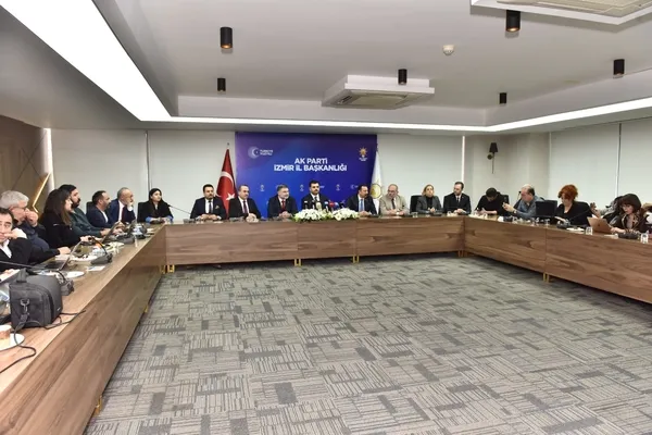 genel-sekreter-inan-saibe-iddialari-uzerinden-ozele-yuklendi-gazi-gorseydi-gurur-duyar-miydi-1740763324680.jpg