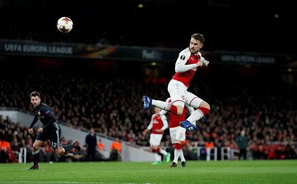 UEFA Avrupa Ligi'ne Mesut Özil damgası