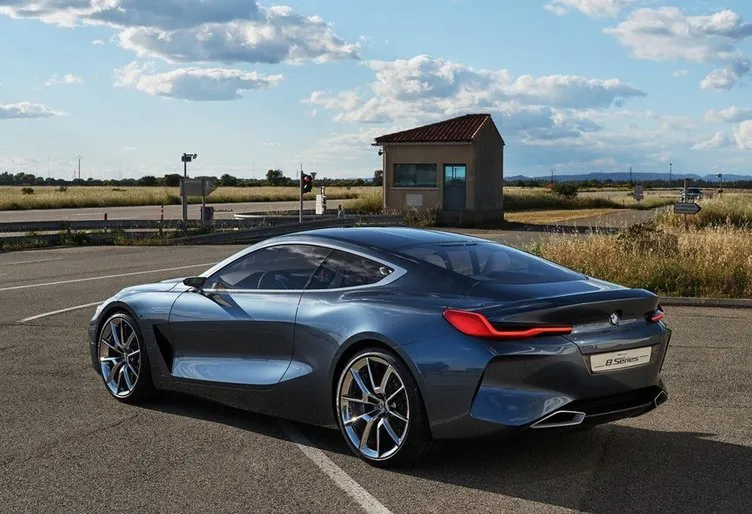 2017 BMW 8 serisi konsepti ortaya çıktı