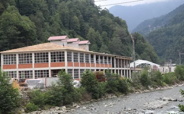 rizeye-yeni-2-cay-fabrikasi-daha-yapiliyor-1664180581076.jpg