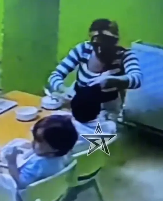 Neşe Erberk Anaokulu’nda dehşet! 4 yaşındaki çocuğa dayak kamerada: Saçını çekti, çelme taktı, itti!