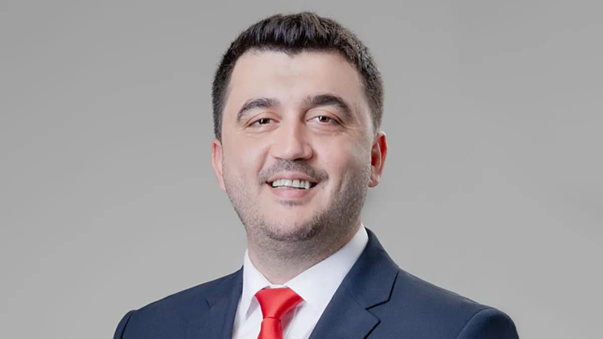 CHP İlçe Başkanı çıkan tartışmada bıçaklandı: 4 gözaltı CHP İlçe Başkanı çıkan tartışmada bıçaklandı: 4 gözaltı