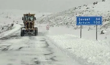 Ardahan-Şavşat ve Posof-Damal yolları kar ve tipi nedeniyle kapandı #ardahan