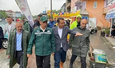 Tarım Bakanı Vahit Kirişci Çaydeğirmeni’nde afete maruz kalan esnaf ve üreticileri ziyaret etti