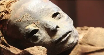 Hamile mumya şaşırttı! Dünyada bir ilk: Turşu gibi...