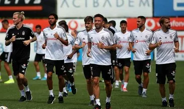 Son dakika: Beşiktaş’ta 3 futbolcu Bratislava’ya götürülmüyor