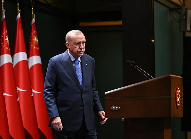 son-dakika-i-baskan-erdogan-turkiye-sokaga-teslim-edilemez-1793036563881.jpg (800×585)