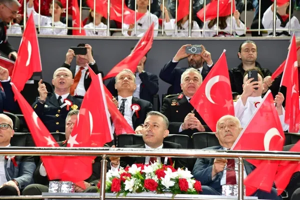 trabzonda-19-mayis-coskusu-1779201621665.jpg
