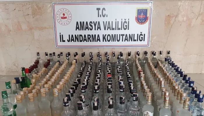 Amasya’da 230 şişe kaçak içki ele geçirildi