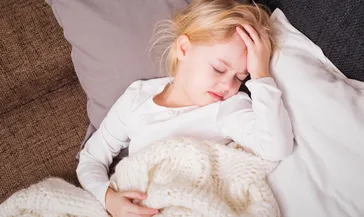 Anne-babalar dikkat: Sakın geçer demeyin! Uzmanından uyarı: Çocuklardaki bu işaretlere karşı bilinçli olun!