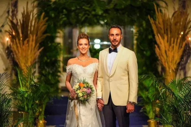 Simge Fıstıkoğlu, Emir Tavukçuoğlu ile evlendi
