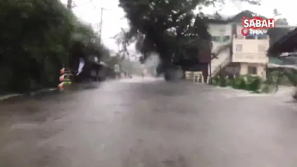Filipinler'i Aghon Tayfunu vurdu: 3 ölü, 7 yaralı | Video