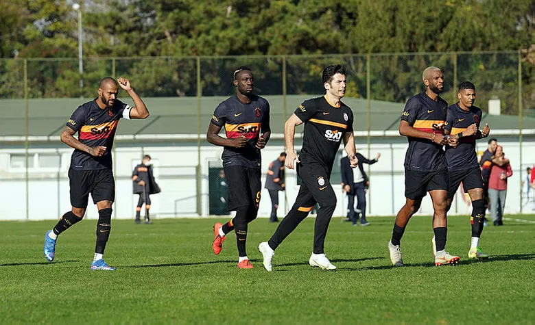 terimin-yeni-prensi-ola-solbakken-galatasaray-transferde-atak-yapacak-1636870253075.jpg