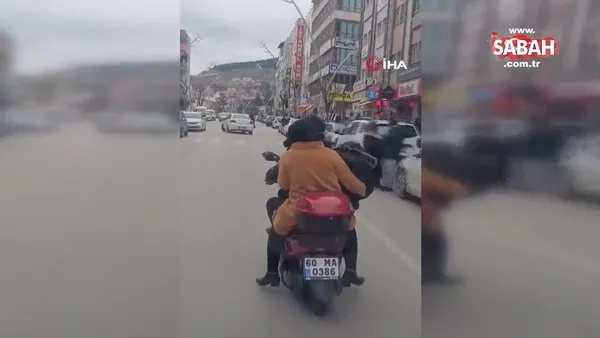 Tokat'ta akıllara durgunluk veren yolculuk kamerada: 2 motosiklet üzerinde 8 kişi yolculuk yaptı | Video