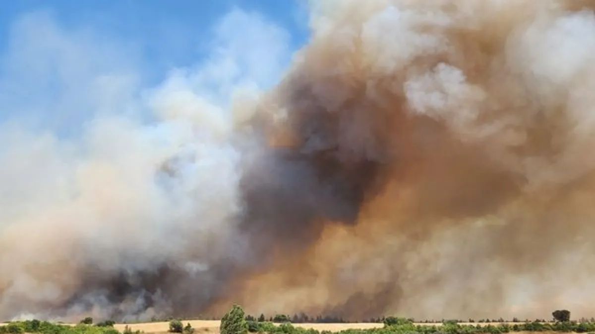 Balıkesir’de çıkan yangınla ilgili 3 gözaltı Balıkesir’de çıkan yangınla ilgili 3 gözaltı