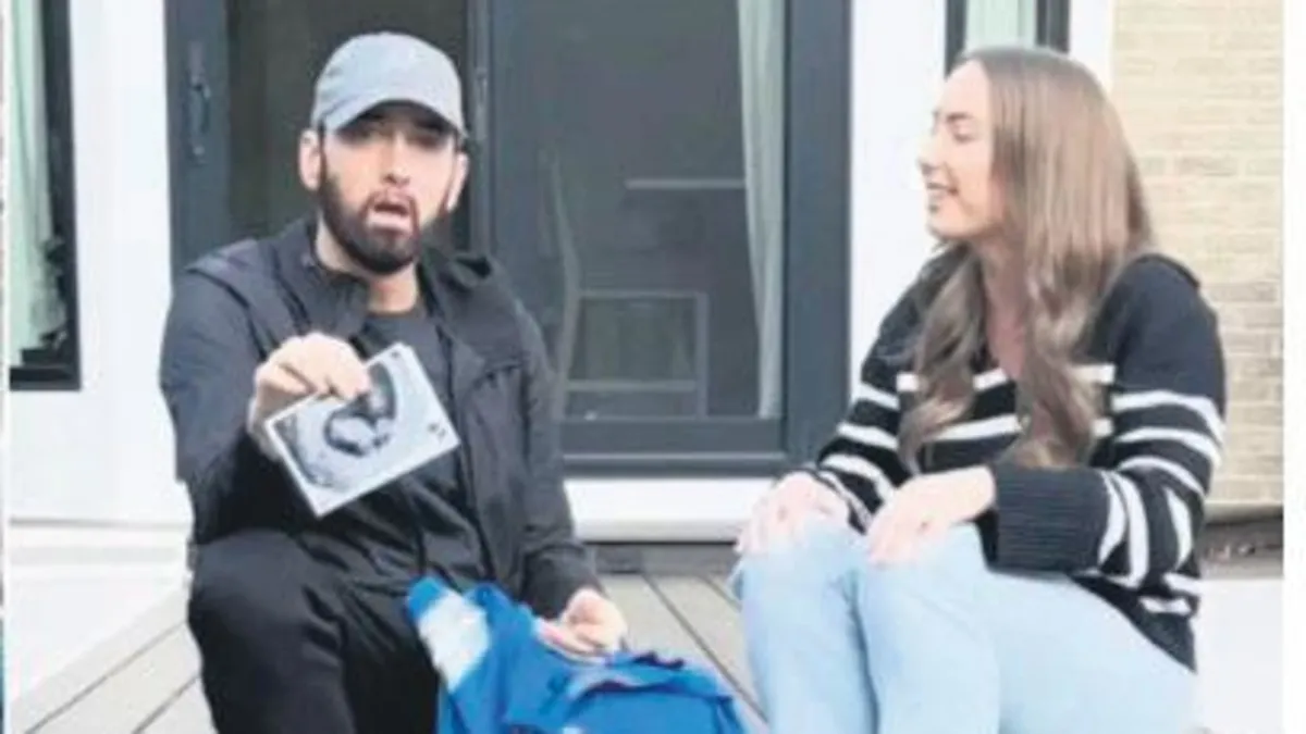 Ünlü rap star Eminem dede oldu