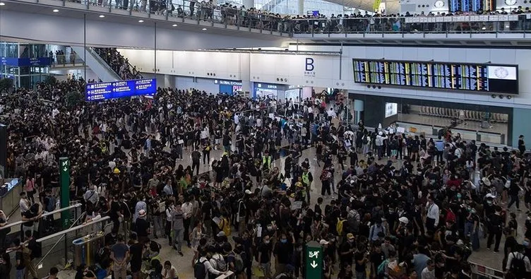Hong Kong Uluslararası Havalimanı’nda uçuşlar tekrar başladı