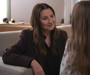 Aldatmak'ta intikam hırsı Mualla’nın gözünü kör etti