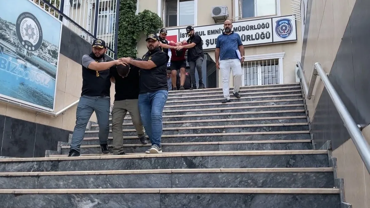 Aynı sokaktaki esnafların park kavgası cinayetle bitti