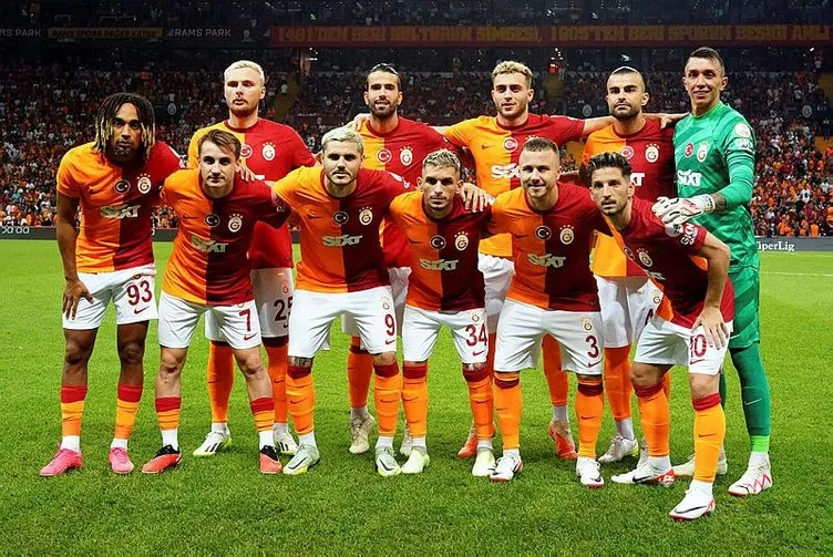 Son dakika Galatasaray transfer haberi: Aslan’dan sürpriz transfer! Yıldız golcü...