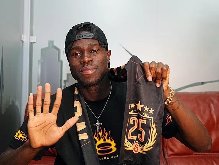 Galatasaray’da kaleye sürpriz aday! Cimbom teklifini hazırladı...