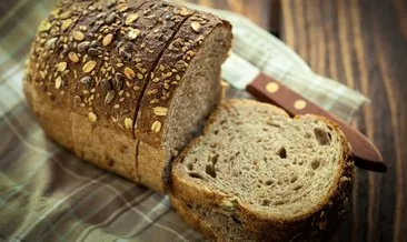 Ev yapımı tahıllı ekmek nasıl yapılır? Ev yapımı tahıllı ekmek tarifi...