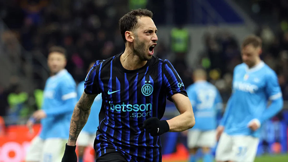 Hakan Çalhanoğlu’nun golü Inter’e yetmedi! Hakan Çalhanoğlu’nun golü Inter’e yetmedi!