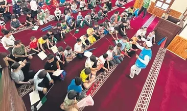 Camide çocuklara ahlak dersi