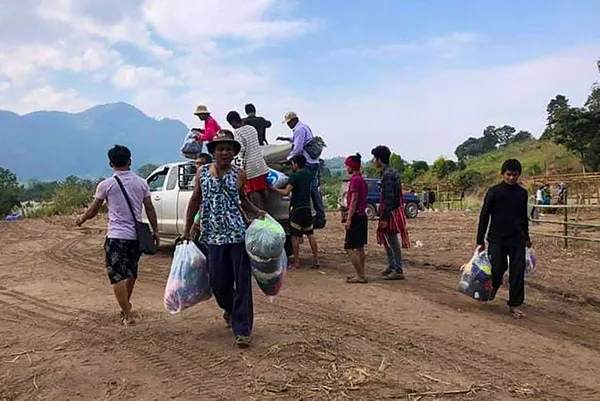 myanmarda-dehset-ordu-kadin-ve-cocuklari-1640441629670.jpg Myanmar’da dehşet! Ordu kadın ve çocukları…