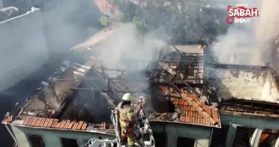 Süleymaniye Camii’nin yakınındaki metruk binada korkutan yangın | Video