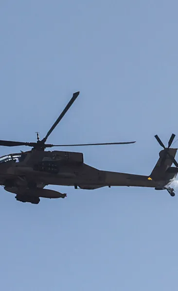 Hürmüz’de ABD helikopteri yere çakıldı