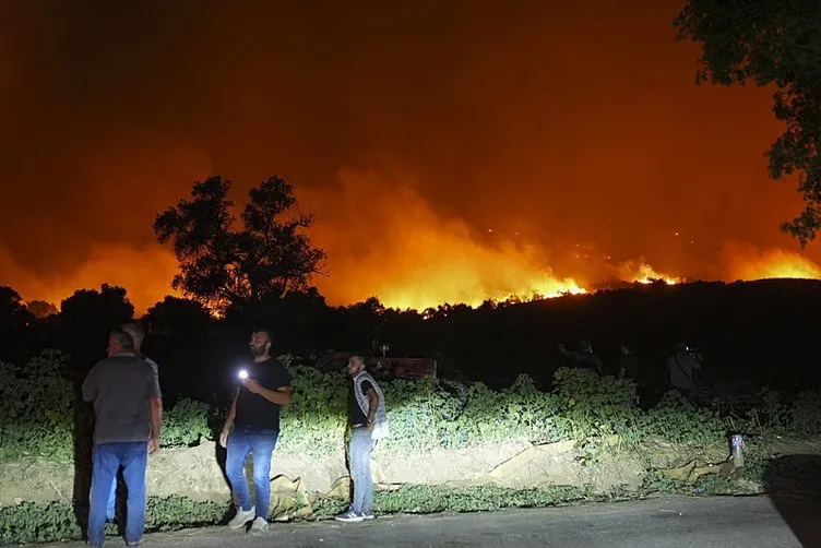 SON DAKİKA… İzmir’deki orman yangınında 3. gün! Ekiplerin cansiperane mücadelesi sürüyor: Kahreden görüntüler...