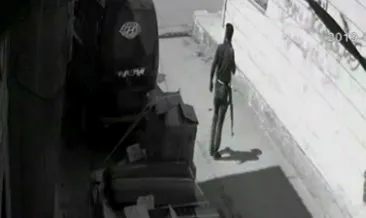 Afrin’de bomba yüklü aracın bırakılma anı kamerada