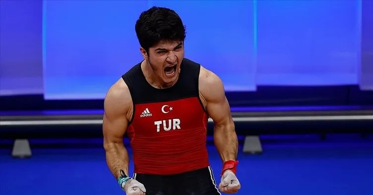 Akdeniz Oyunları’nda Muhammed Furkan Özbek gümüş madalya kazandı!