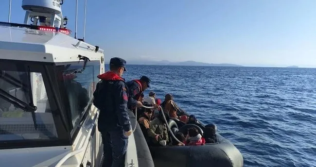İzmir’de 74 düzensiz göçmen yakalandı