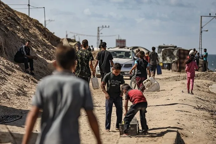 Fransız milletvekili Dufour: Gazze’de kıtlık yoluyla soykırım işleniyor