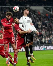 Beşiktaş’a Emirhan Topçu’dan kötü haber!